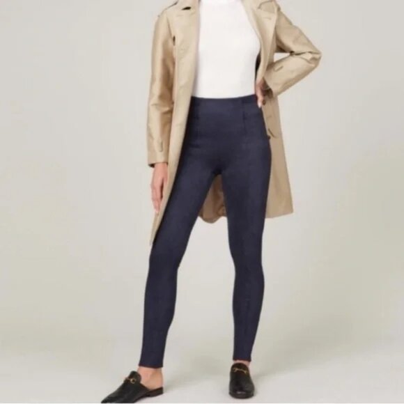 NWT SPANX High Rise Faux Suede Leggings in Classic Navy Size S - Picture 1 of 15